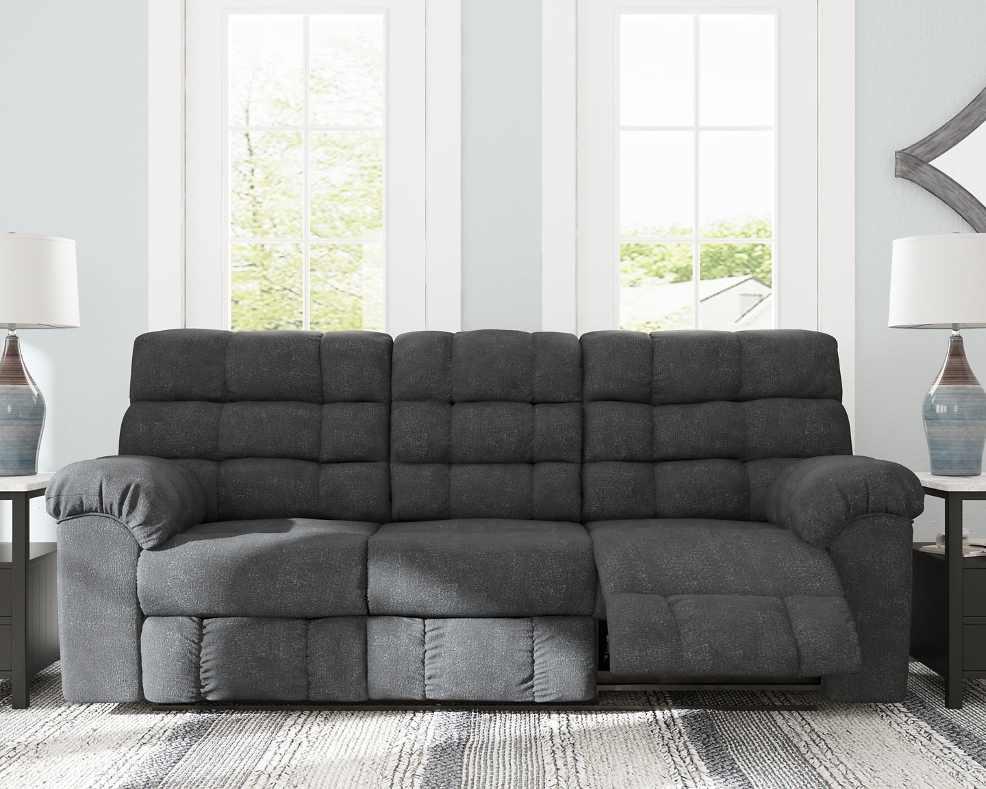 Wilhurst REC Sofa w/Drop Down Table